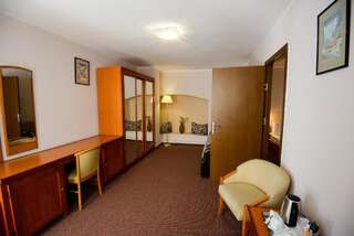 Гостевой дом Residence Piata Sfatului Брашов Люкс с 1 спальней-8